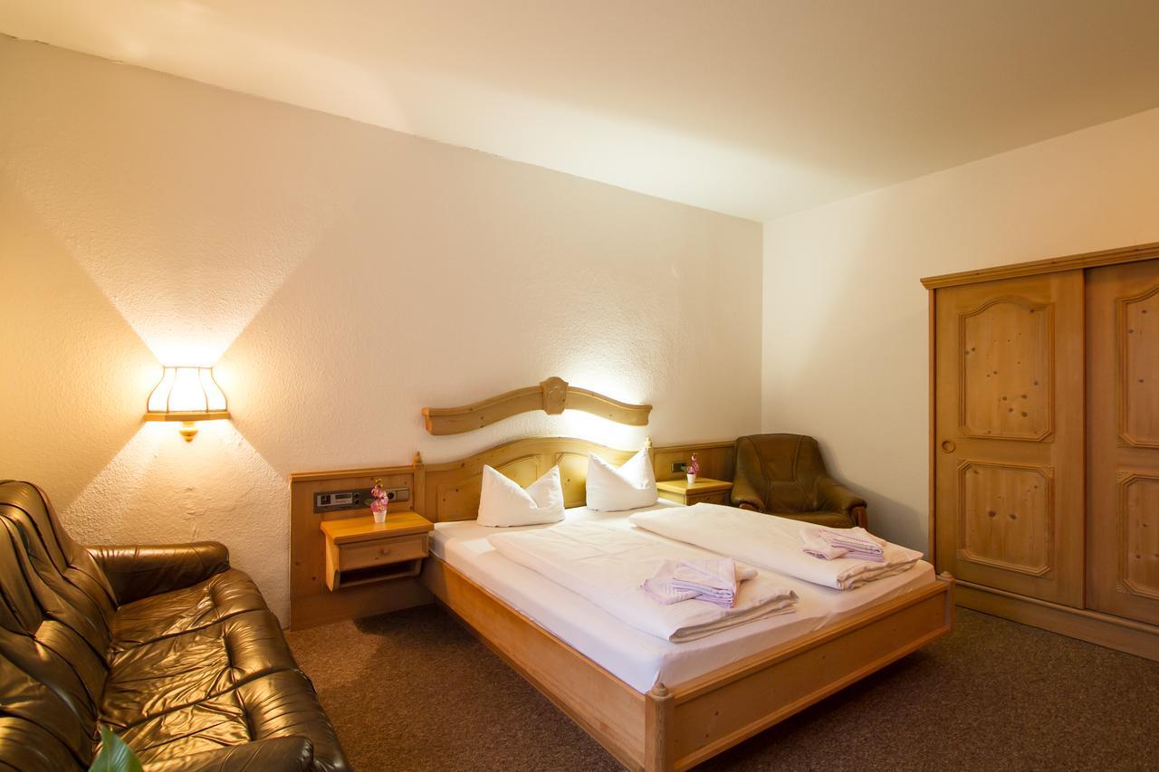 Hotel Groebern Am See Grobern Exteriér fotografie
